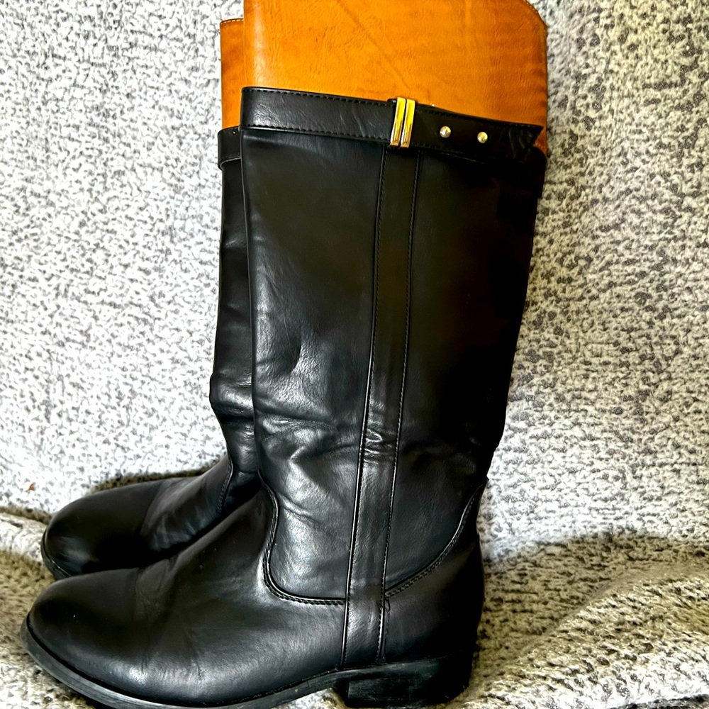 Black/Brown trendy fall/winter boots